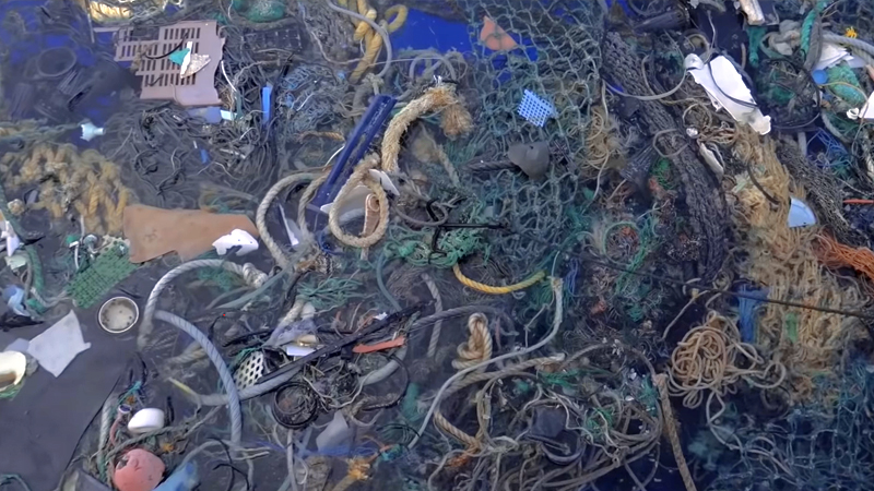Read more about the article A New Record: More Than 100 Tons of Waste Have Been Removed From The Great Pacific Garbage Patch (Video)